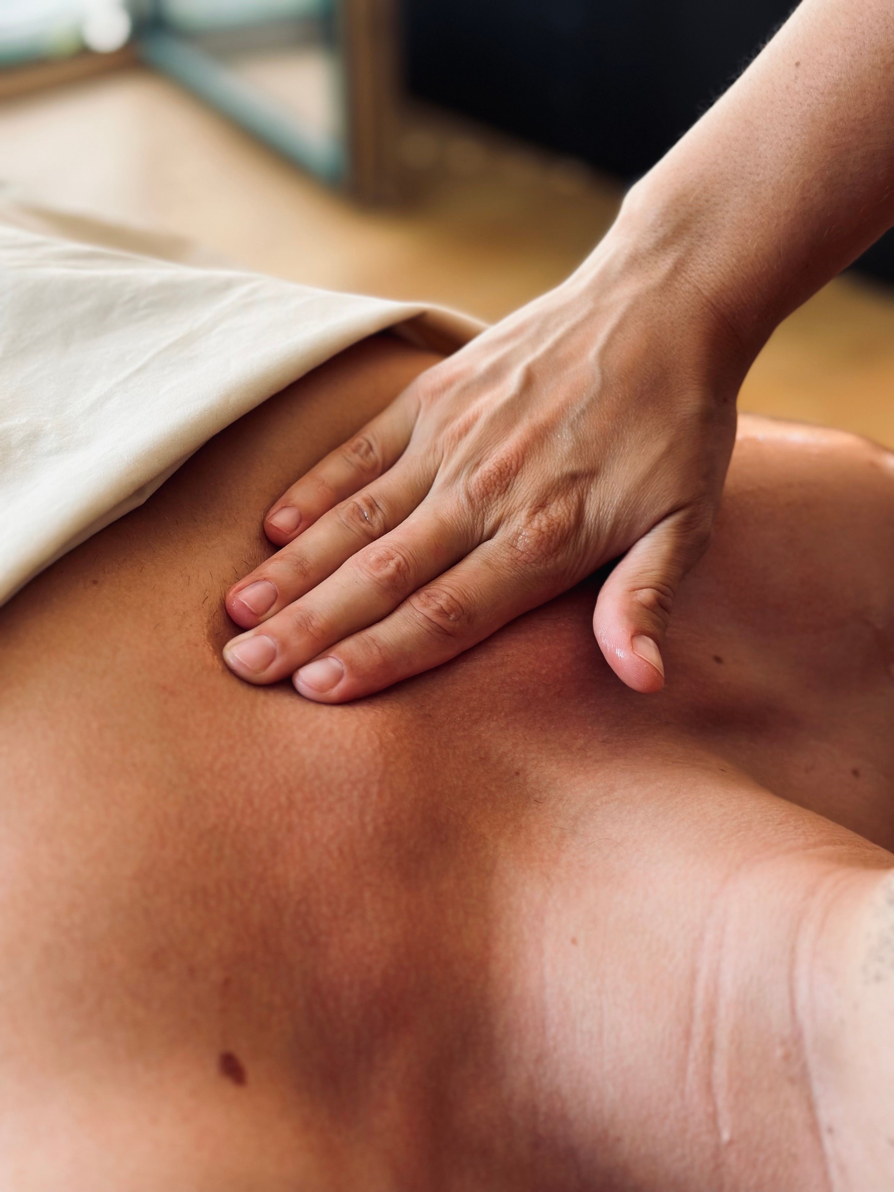 Rückenmassage Closeup